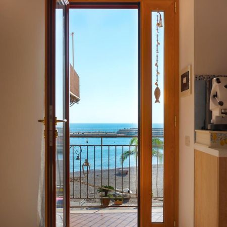 Casa Vacanze "Il Baffo E Il Mare" Cetara Buitenkant foto