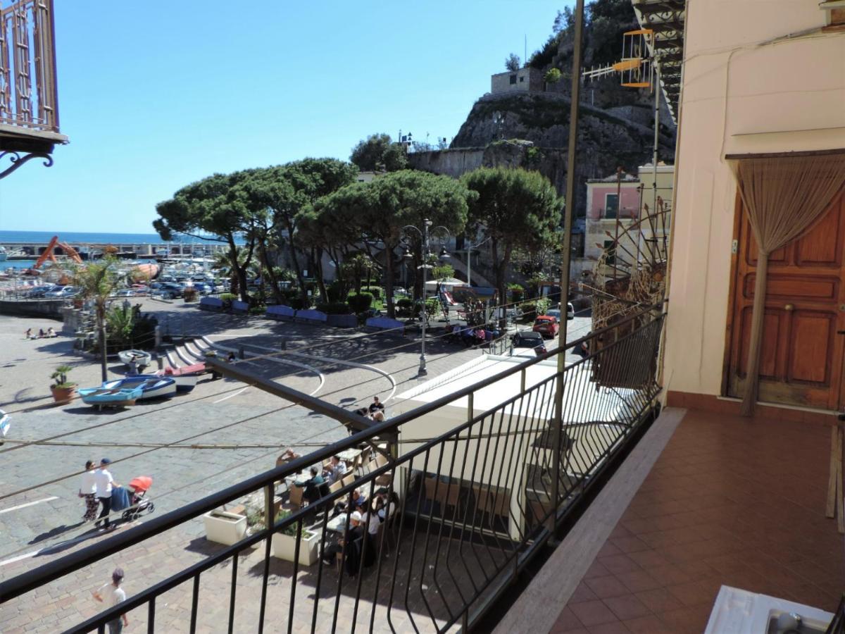 Casa Vacanze "Il Baffo E Il Mare" Cetara Buitenkant foto